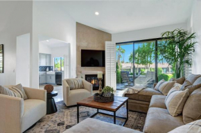 VB940 - Lobelia Luxe - Meredith Lodging